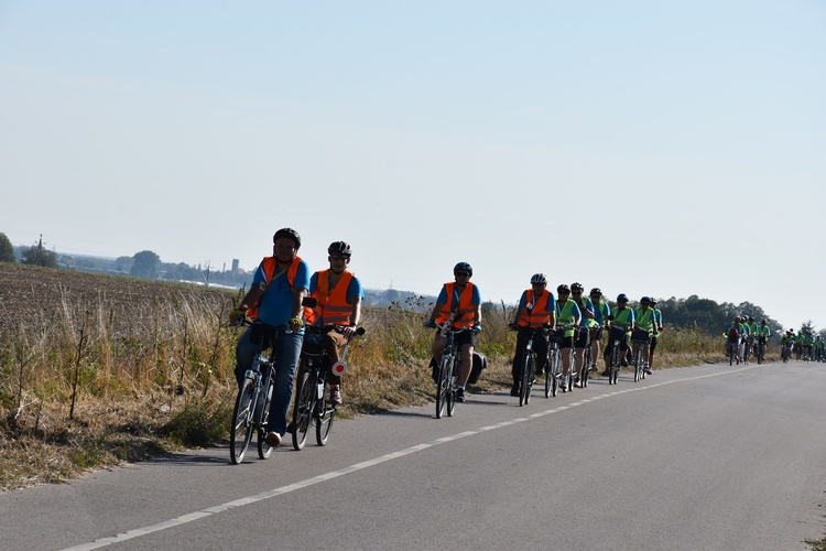 Pielgrzymka rowerowa z Przasnysza na Jasną Górę