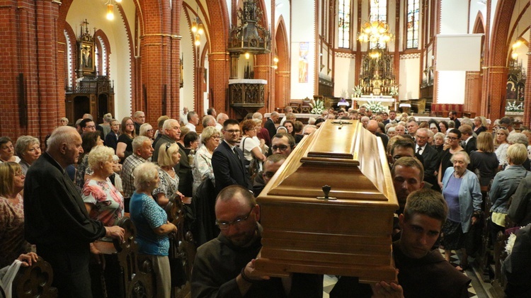Pogrzeb o. Stanisława Paszewskiego OFM
