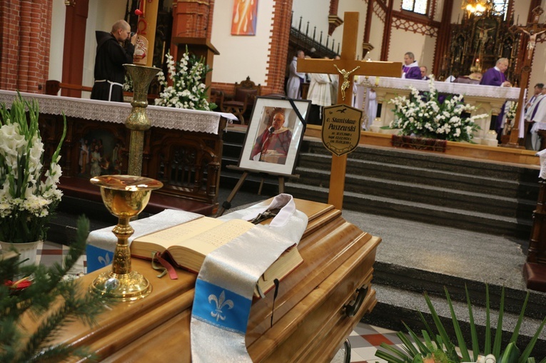 Pogrzeb o. Stanisława Paszewskiego OFM