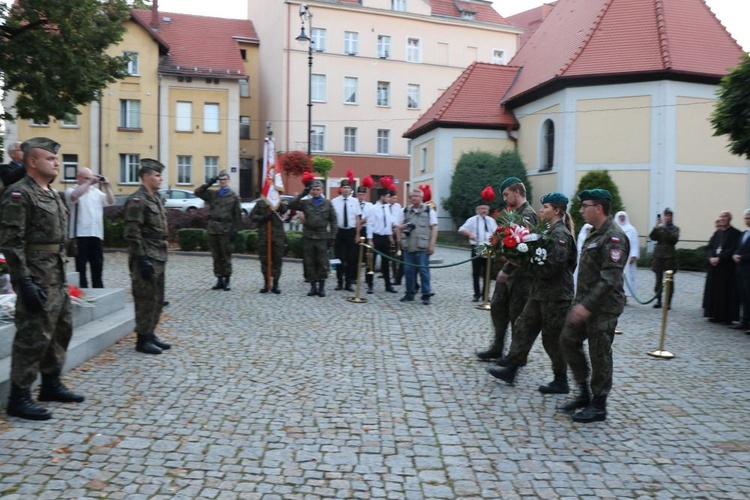 Święto Wojaska Polskiego w Wałbrzychu - cz. 02