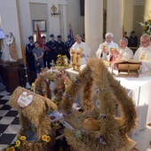 Obchody rozpoczęły się Mszą św., której w kościele św. Jana Nepomucena przewodniczył bp Henryk Tomasik.