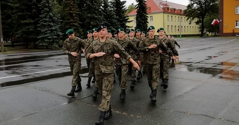 Nowi rekruci w Akademii Wojsk Lądowych