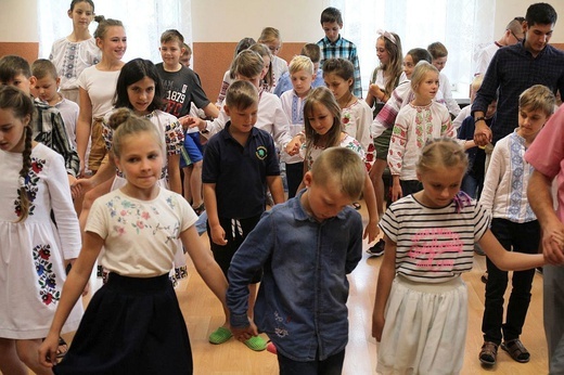 Marszałek Senatu wśród dzieci z Żytomierza i Kijowa na kolonii w Bielsku-Białej Lipniku