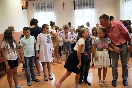 Marszałek Senatu wśród dzieci z Żytomierza i Kijowa na kolonii w Bielsku-Białej Lipniku