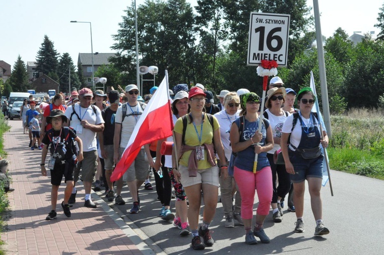 Grupa 16