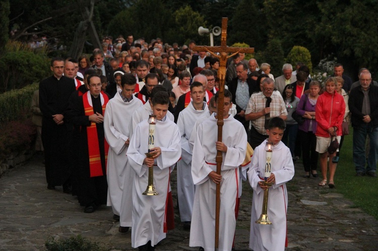 Pasierbiec. Wprowadzenie relikwii misjonarzy męczenników