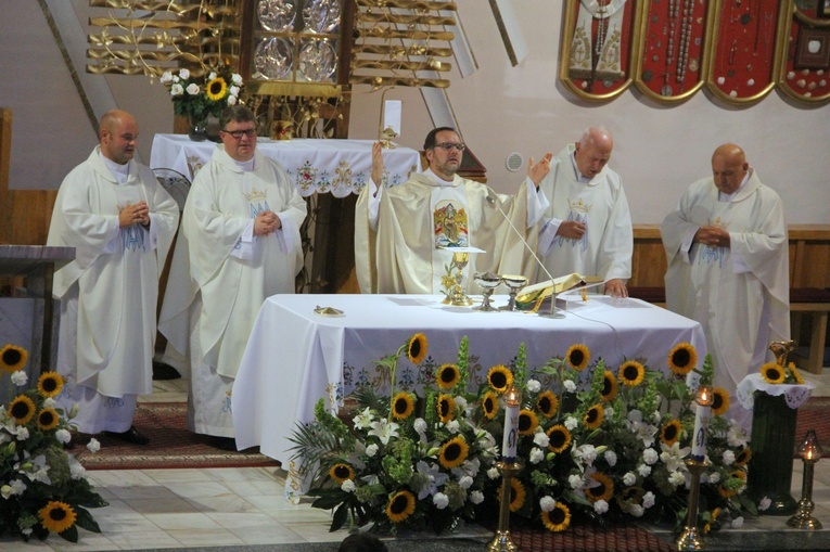 Pasierbiec. Wprowadzenie relikwii misjonarzy męczenników