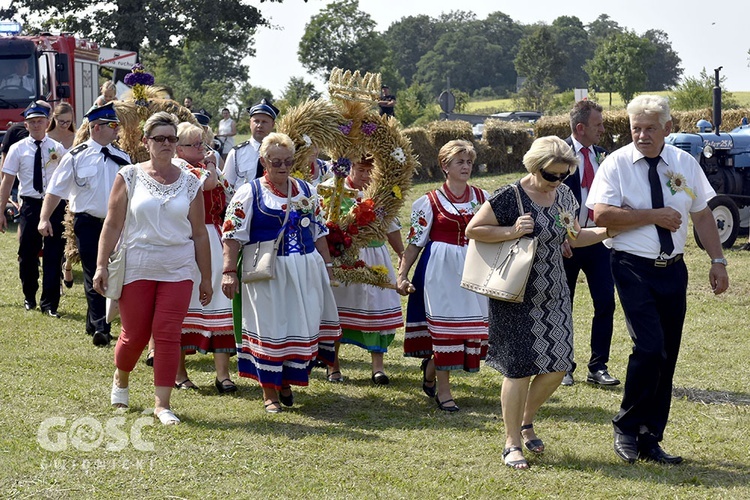 Dożynki gminy Marcinowice w Szczepanowie