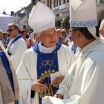 Jubileuszowa Msza św. na rynku w Myślenicach