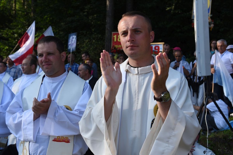 Nabożeństwo i Msza św. w Trzebniowie