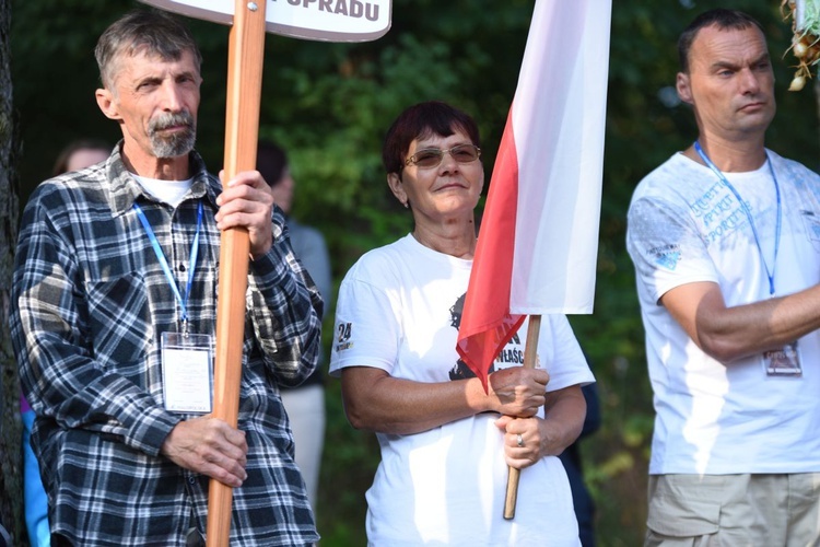 Nabożeństwo i Msza św. w Trzebniowie