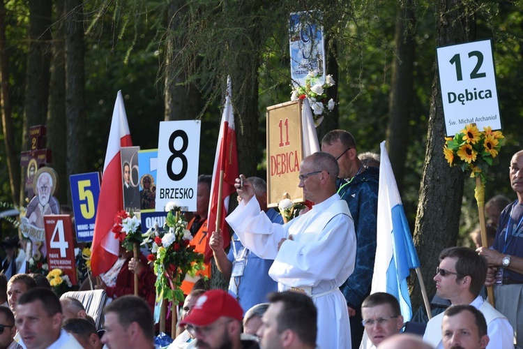 Nabożeństwo i Msza św. w Trzebniowie