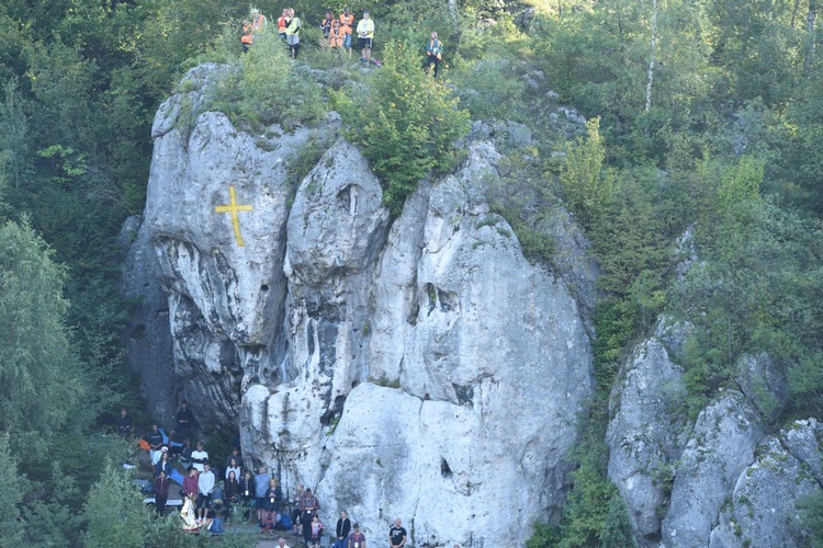 Nabożeństwo i Msza św. w Trzebniowie