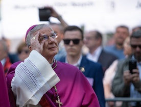 Abp Jędraszewski: Walczy się z człowiekiem wmawiając mu, że jest wolny