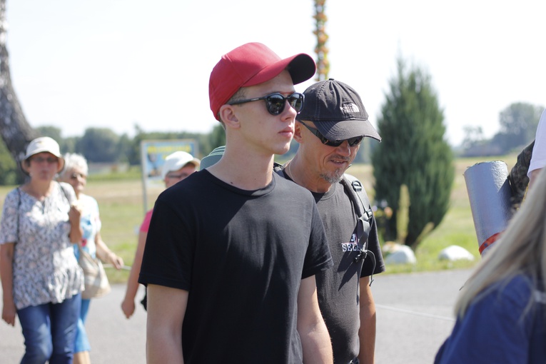 II Piesza Pielgrzymka z Łęczycy do Świnic Warckich