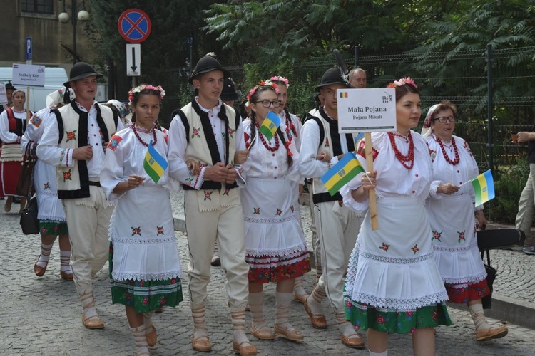 Folklorystyczny festiwal Bukowińskie Spotkania w Dzierżoniowie