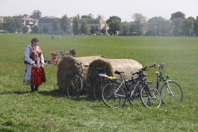 Święto plonów na krakowskich Błoniach