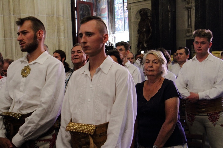 Msza św. na Wawelu i przemarsz z okazji 100-lecia Związku Podhalan