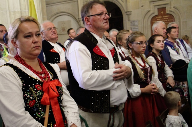 Msza św. na Wawelu i przemarsz z okazji 100-lecia Związku Podhalan