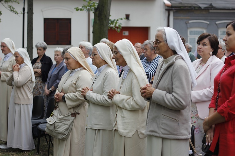 Msza św. przy kapliczce św. Rocha