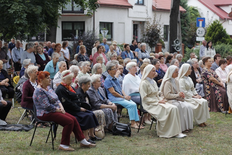 Msza św. przy kapliczce św. Rocha