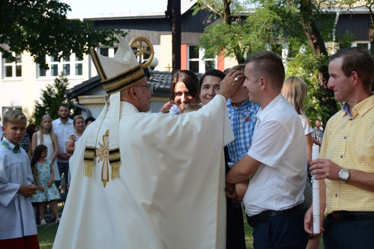 Dzieci u św. Rocha w Dobrzeniu Wielkim