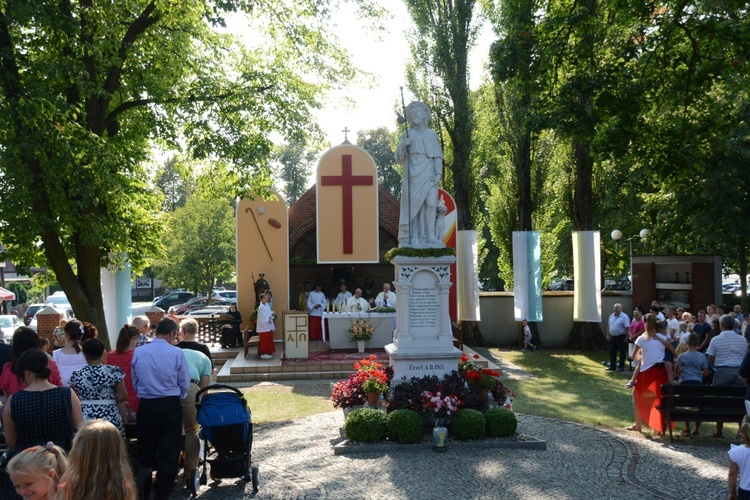 Dzieci u św. Rocha w Dobrzeniu Wielkim