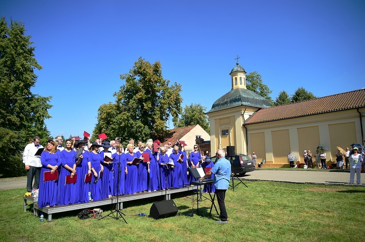 Stoczek Klasztorny. Odpust w sanktuarium Matki Bożej Pokoju