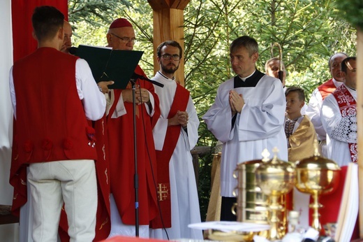 Msza św. Polaków, Czechów i Słowaków na Trzycatku