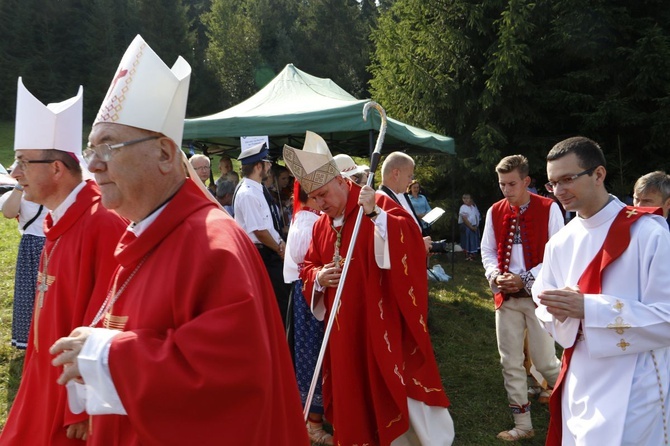 Msza św. Polaków, Czechów i Słowaków na Trzycatku