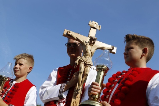 Msza św. Polaków, Czechów i Słowaków na Trzycatku