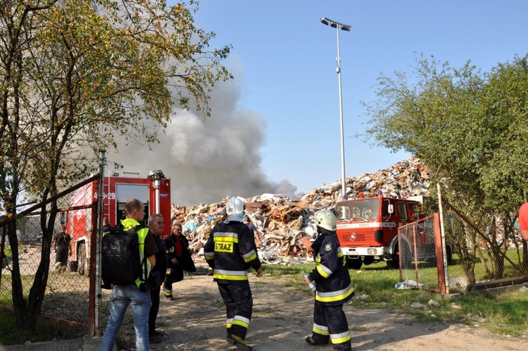 Pożar na wysypisku w Kędzierzynie-Koźlu