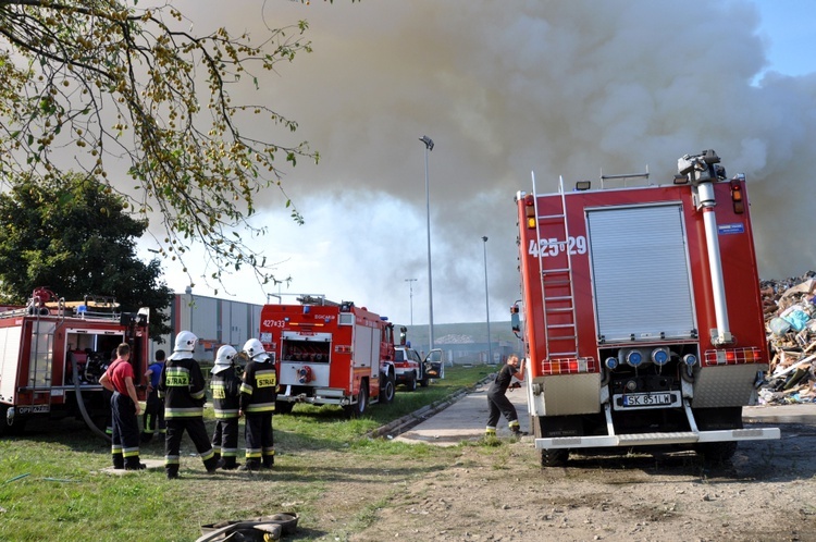 Pożar na wysypisku w Kędzierzynie-Koźlu