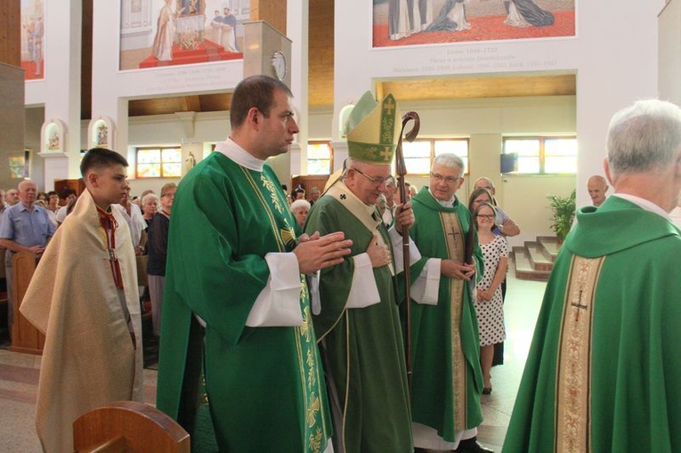 Wprowadzenie nowego proboszcza w parafii Matki Bożej Różańcowej w Lublinie.