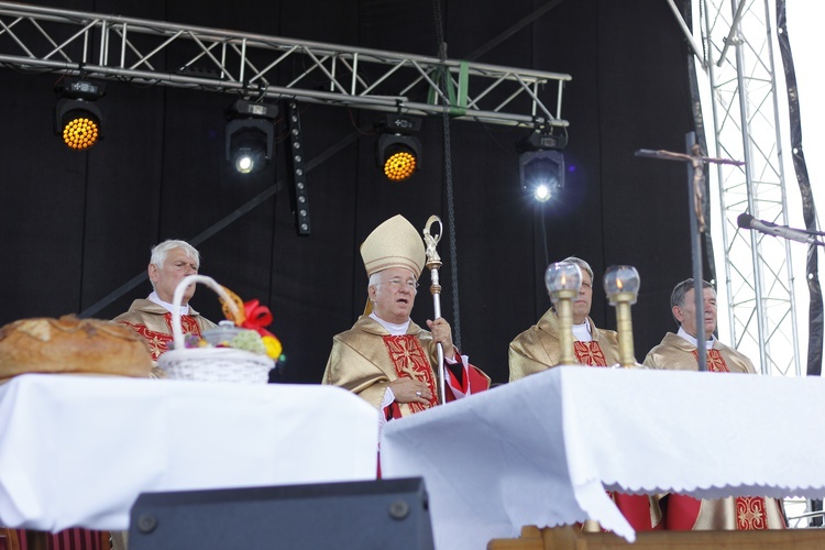 Walewice. Dożynki województwa łódzkiego