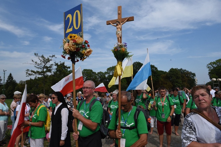 Grupa 20 - wejście