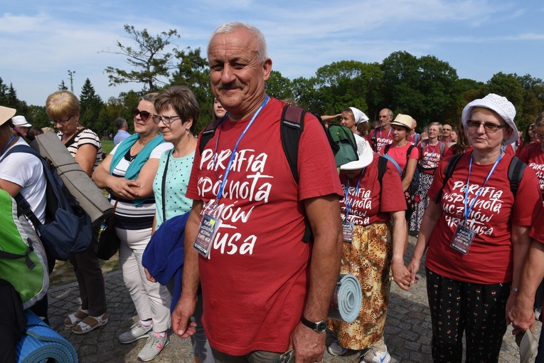 Grupa 17 - wejście