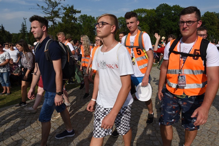Grupa 5 - wejście