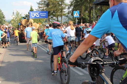 30. Jubileuszowe Dożynki Ekumeniczne w Brennej 2019 - korowód