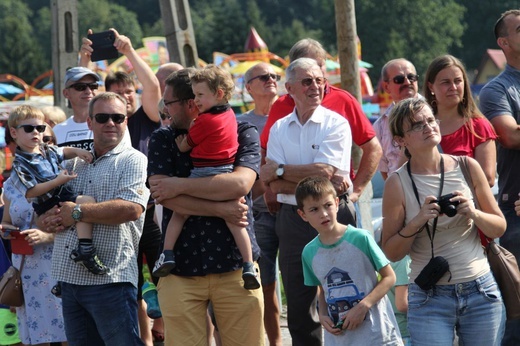 30. Jubileuszowe Dożynki Ekumeniczne w Brennej 2019 - korowód