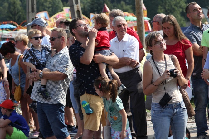 30. Jubileuszowe Dożynki Ekumeniczne w Brennej 2019 - korowód