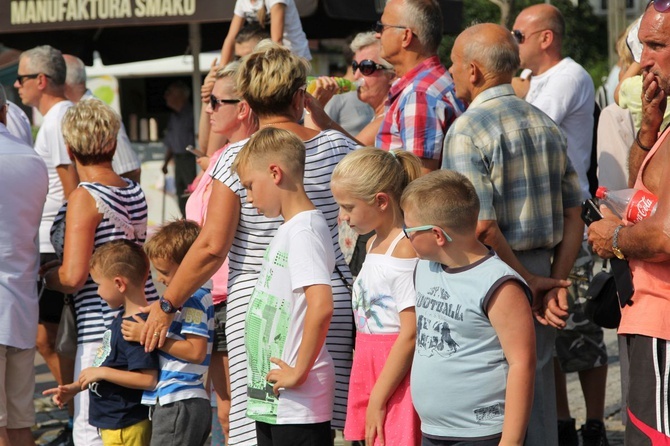 30. Jubileuszowe Dożynki Ekumeniczne w Brennej 2019 - korowód