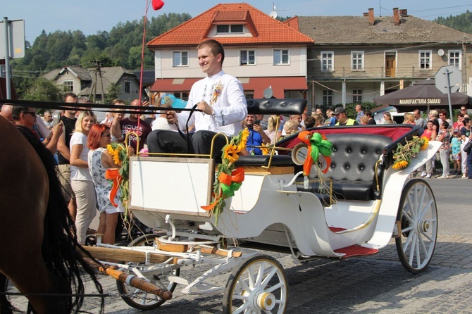 30. Jubileuszowe Dożynki Ekumeniczne w Brennej 2019 - korowód