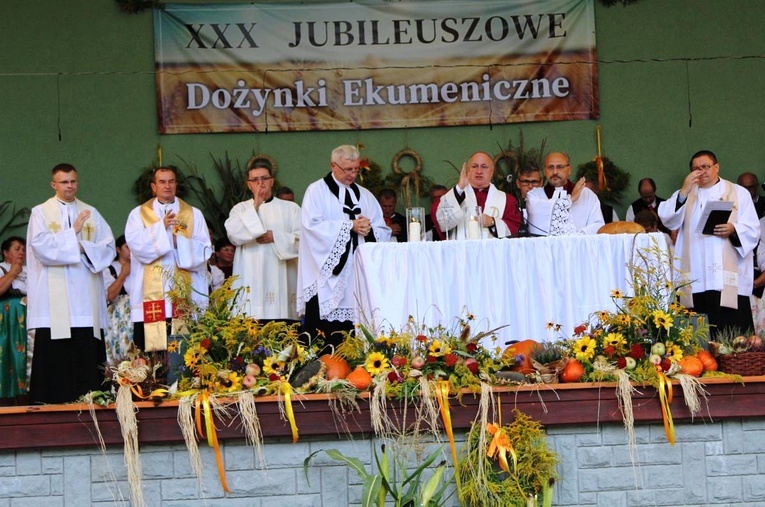 30. Jubileuszowe Dożynki Ekumeniczne w Brennej 2019 - w amfiteatrze