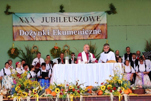 30. Jubileuszowe Dożynki Ekumeniczne w Brennej 2019 - w amfiteatrze