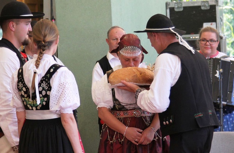 30. Jubileuszowe Dożynki Ekumeniczne w Brennej 2019 - w amfiteatrze