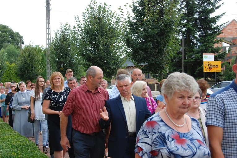 Odpust z poświęceniem figury MB Rzeczyckiej.