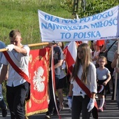 W nabożeństwie uczestniczy co roku kilkaset osób.