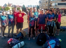 	Piechurzy przed wyjściem w drogę.