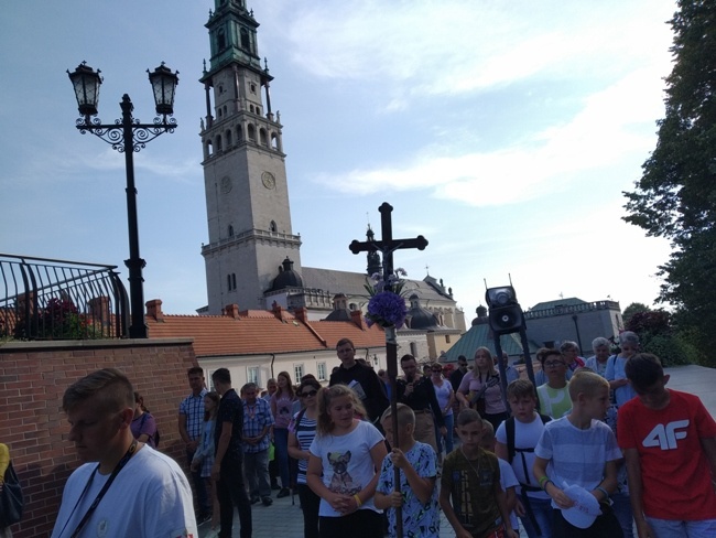 Piesza pielgrzymka z Przedborza na Jasną Górę